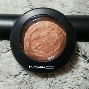 MAC Mineralize Skinfinish